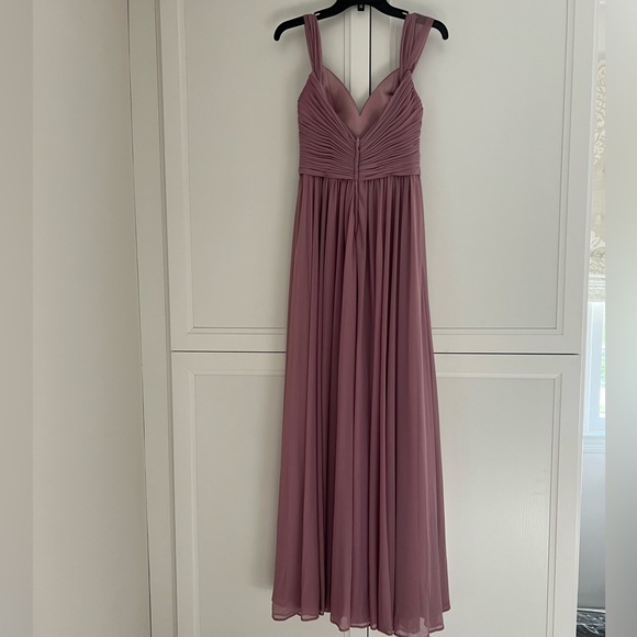 NWOT Kleinfeld Cold-Shoulder Chiffon Mauve Gown, Size 4 - Picture 7 of 11